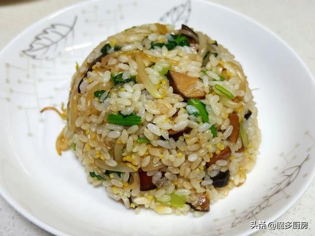 不知道吃什么，就来一份蛋包饭吧！简单好吃又好做