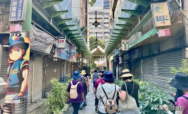 台中旧城巡礼～电子街商圈X绿川水岸半日游，找零件、跳乌龟