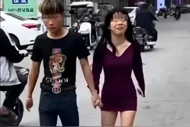 让人闻风丧胆的菜花夫妇，网友：我以为是玩梗，没想是真的 。图片