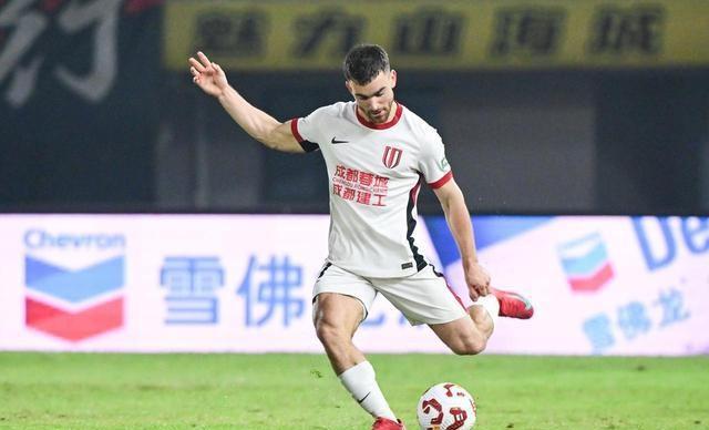 一场2-2！揪出蓉城2大“水货” 无缘反超海港 1人或被徐正源弃用