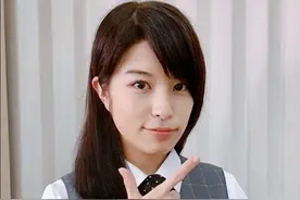 为艺术献身的女星——向里祐香、佐藤穗奈美图片