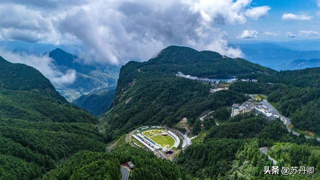 江西文旅为什么不宣传明月山？藏有世界罕见温泉，还有千年古银杏