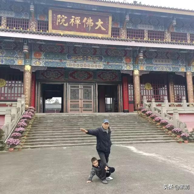禅院寻静，峨眉的心灵之旅