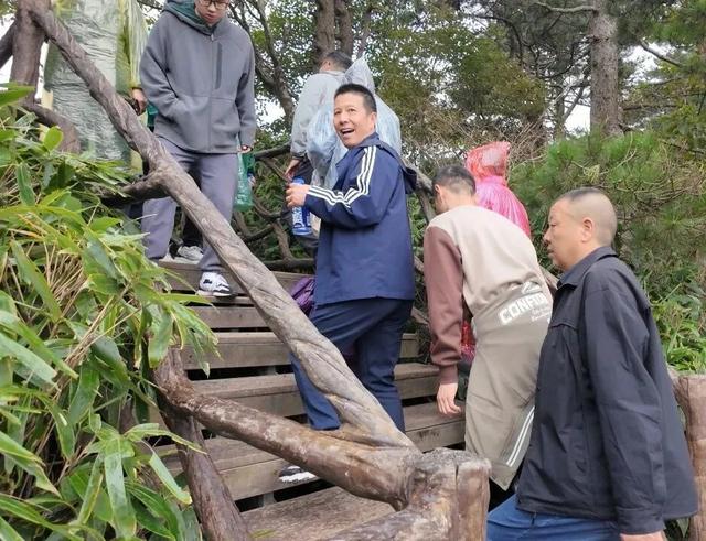 楚尚团建 | 挺进大别山悟初心,重走红军路聚力量