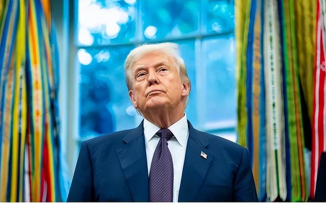 美方承认犯下大错了！特朗普之前真的没料到，中国敢跟美国这么打