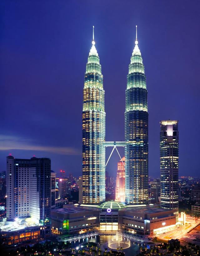 马来西亚吉隆坡双子塔 马来西亚吉隆坡双子塔图片