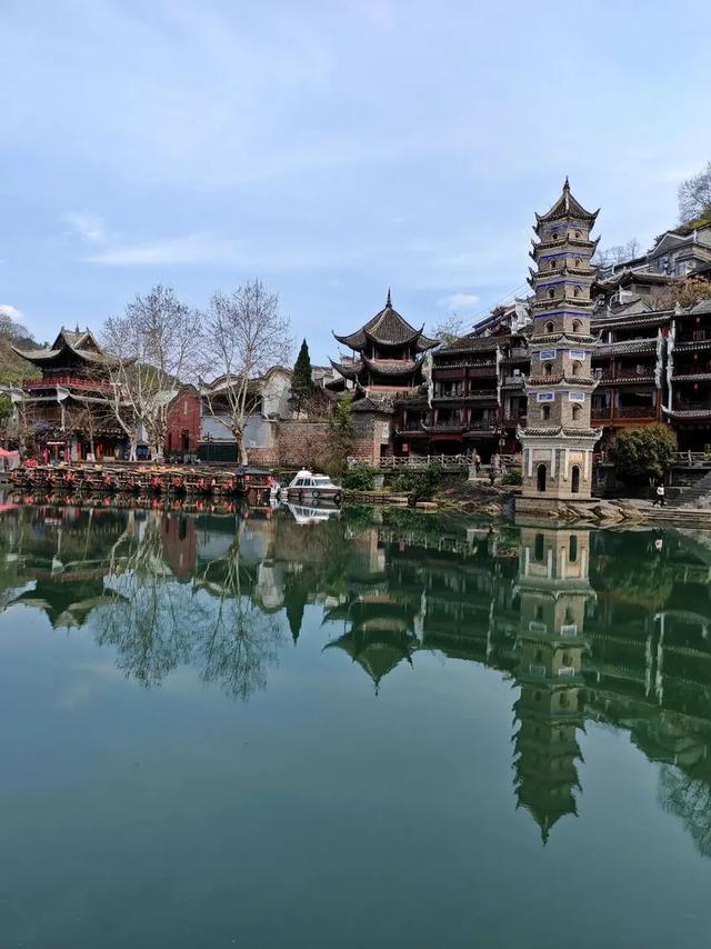 湖南必去十大景点排行榜，这才是湖南最值得去的10个地方，收藏好
