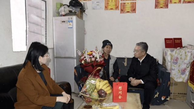 山西1男子跳河救人，妻子急得大骂，男子：一命换三命，值了！