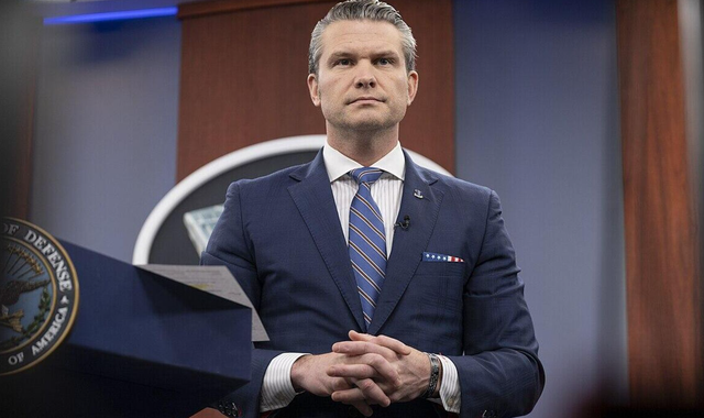 高市等来援手，美军已找到出兵借口，东海拉响警报，解放军1对2