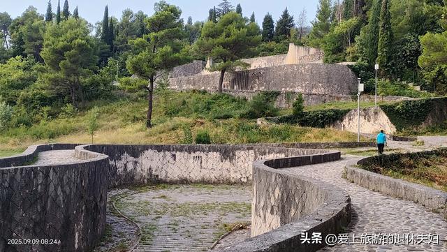 波-塞自由行第12天：莫斯塔尔到亚伊采，两座风格完全不同的城市