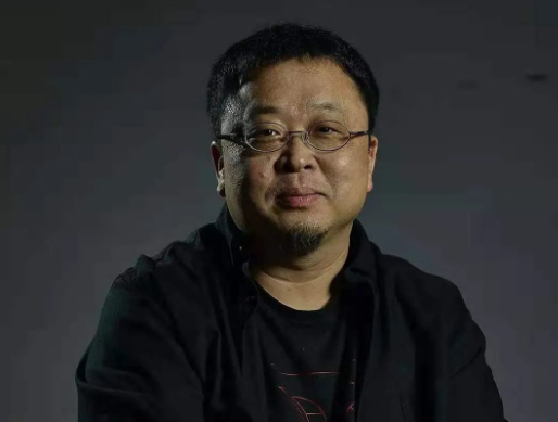 偷鸡不成蚀把米？以为能“捧杀”董宇辉，没成想自己被扒个底朝天