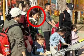 撒贝宁一对龙凤胎颜值曝光！一家人回武汉过年，外国媳妇太抢眼！图片