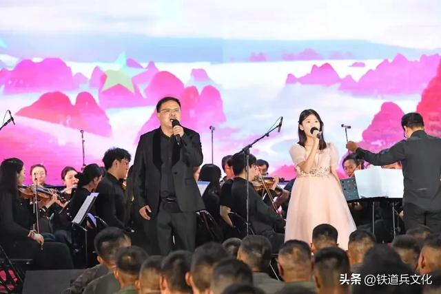 《铁道兵历史文化纪念园》开园一周年纪念仪式在徐州举行
