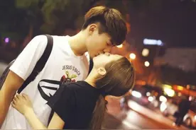 男人对女人的十之吻，每一吻都代表了更深层的爱！图片