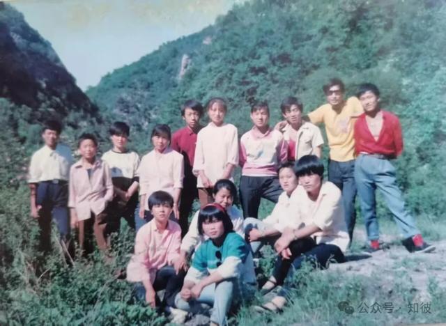介休樊王山上的那山那水那村那人 作者：任光一