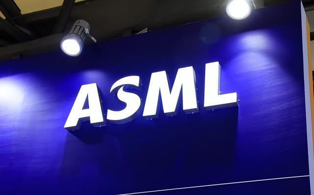 禁止阿斯麦给中国修理光刻机，美国翻脸想一石二鸟，荷兰突然反悔
