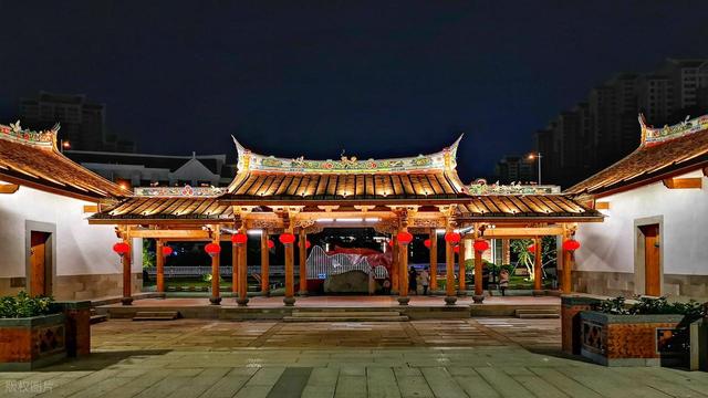 最适合春节旅行的6座小城，游人不多，年味十足，带着家人出发吧