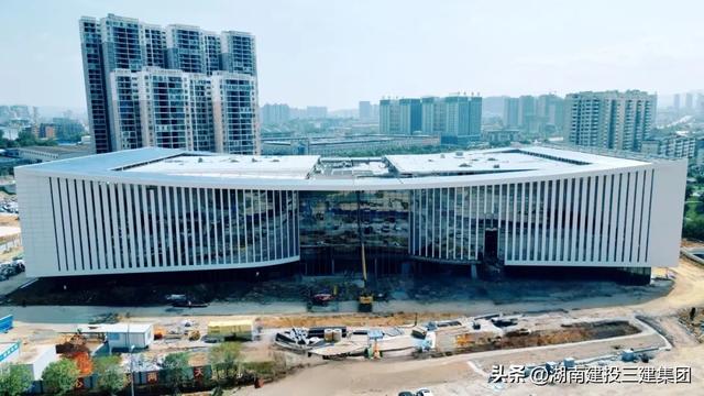 灯火通明抢进度 戮力攻坚倒计时 | 怀化四大文旅地标挂图作战迎盛会