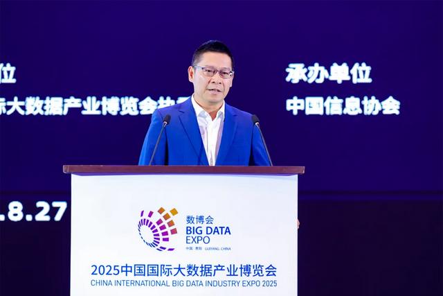 智能体时代“卷”起基础架构，超聚变全栈方案破局