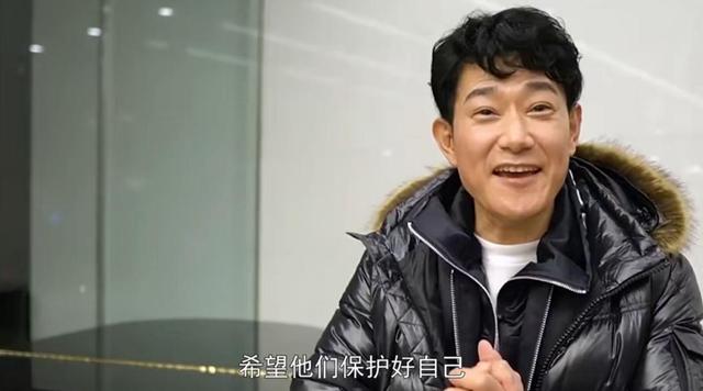 没想到在日本下跪的矢野浩二，因高市早苗涉华言论	，实现口碑暴涨