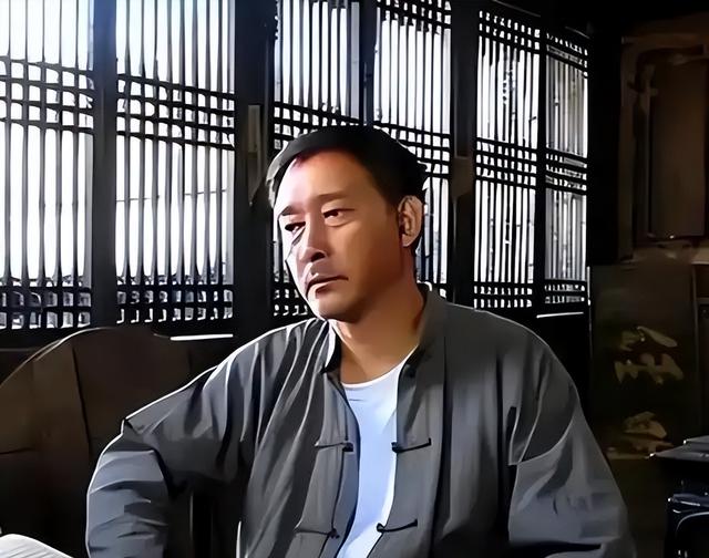 大家熟悉的他早已逝世，一天吃几十片止痛药，去世半年公众才知道