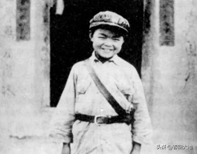 至今健在的开国将帅只剩一位，102岁高龄，身体依旧健朗