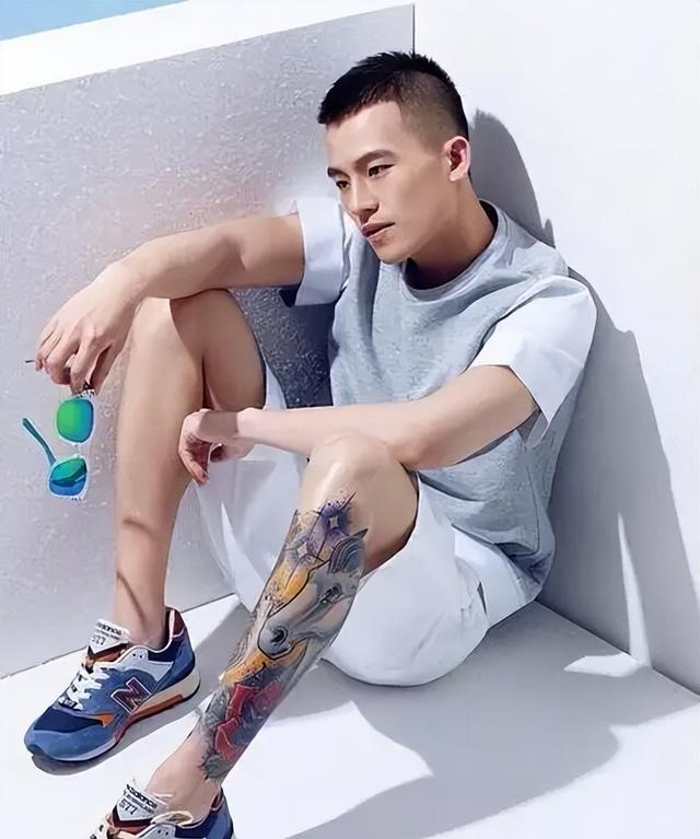 身上8处纹身还演农民？央视《生万物》闭眼选角，张艺谋真说对了