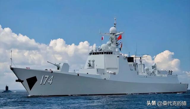 中美舰艇发生激烈对峙！外军突然冲向解放军，结果下一刻变老实了