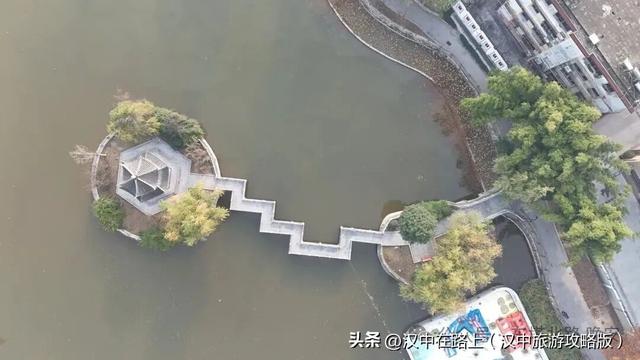 二〇二五年十二月七日，再去看看莲花池公园