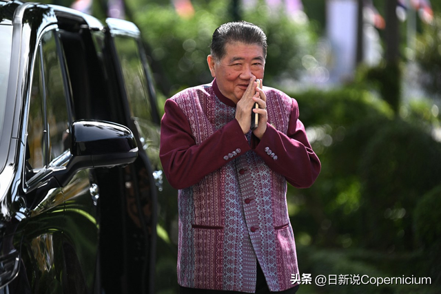 泰国副总理普坦继续担任代理总理