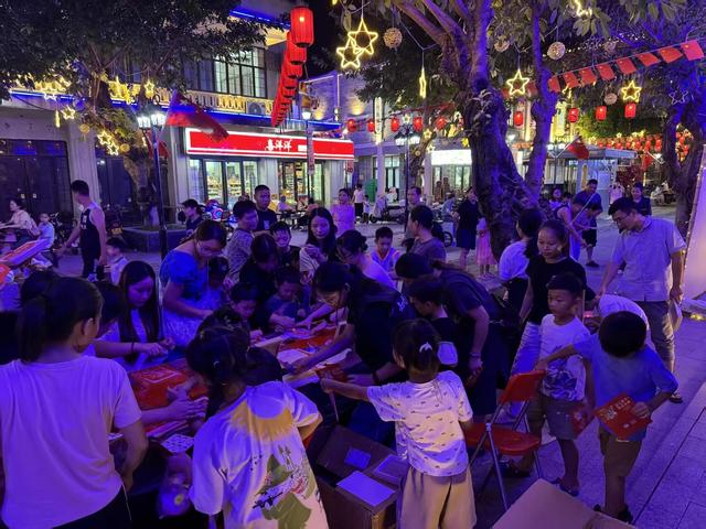 50万人涌向蘇村沙滩，34万人打卡牛肉！高明飘起满城“烟火气”