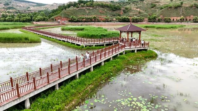 礼县红河镇：千年碧水映新景 和美乡村焕新颜