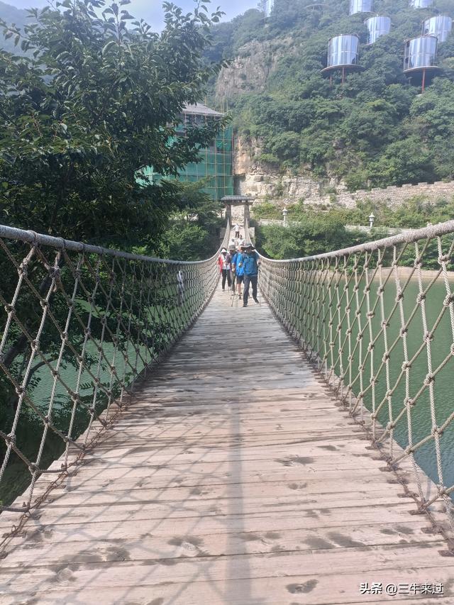无为在歧路，齐山一块八