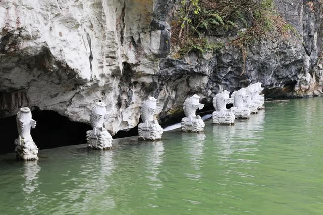 贵州：畅游安顺风光，感受黔中民俗！