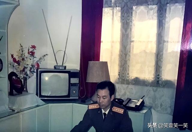 李湘还是不忍了！坦白与释永信的真实关系，亲吻照真相已大白