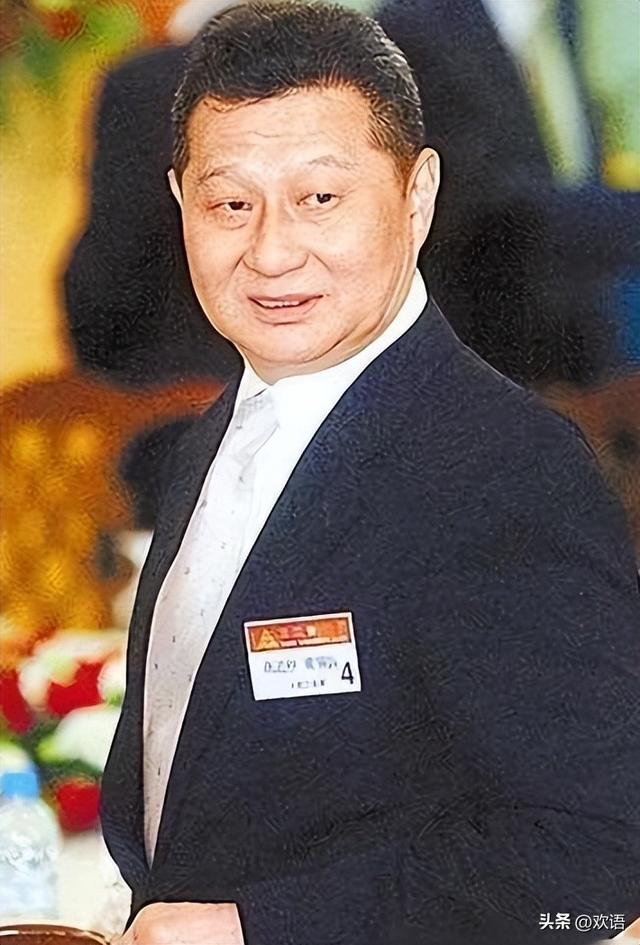 包养情人无数，娶初中同学女儿为妻，玩老婆闺蜜，孙道存真离谱！