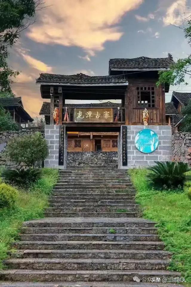 重庆十大古镇之一,武陵山区腹地的明珠——龙潭古镇