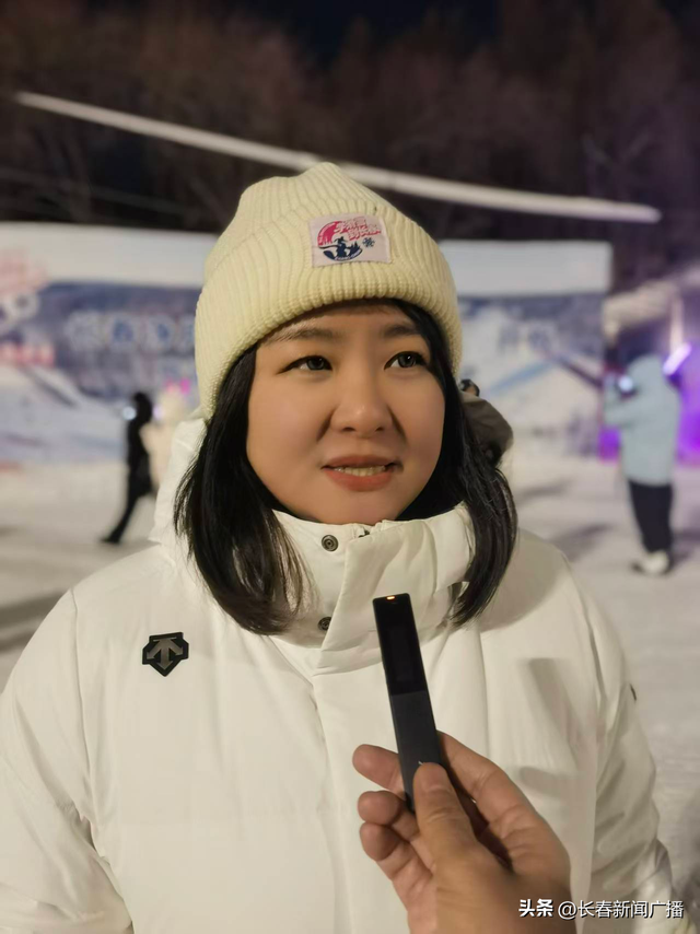长春净月潭冰雪体验再升级 森林穿越雪飘流与中级雪道夜场同步开放