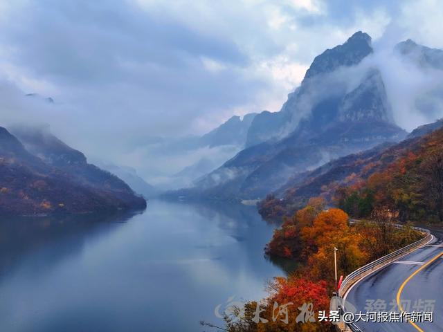 太出片！云台山子房湖迎来年度高光时刻 | 组图