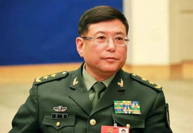 美方罕见示弱，解放军中将香山论坛正告菲律宾：忍耐已到极限