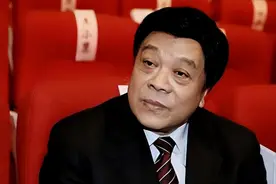 饶颖爆赵忠祥“性丑闻”:折磨我7年，真相如何?图片