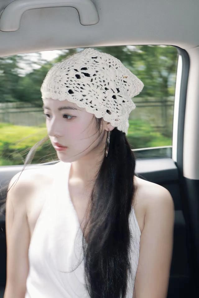 模特方圆车内氛围感写真大赏，真的好美好有气质