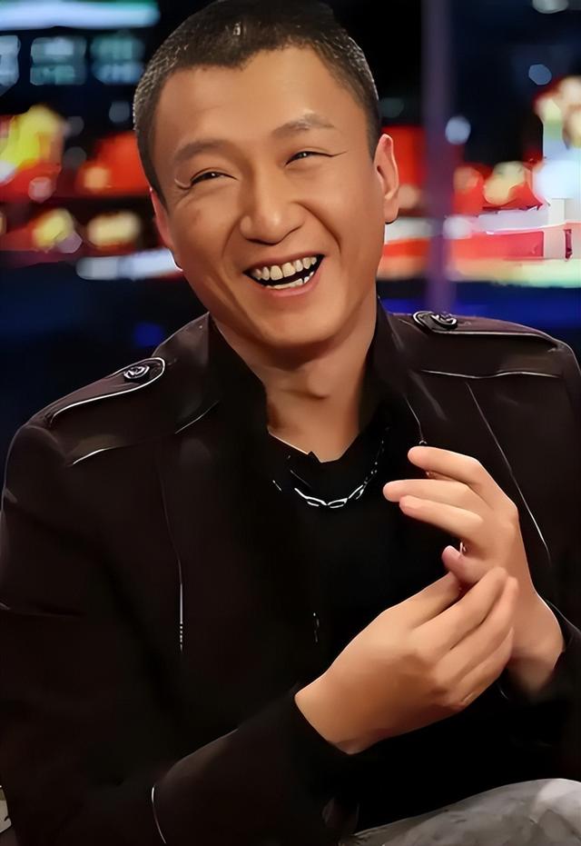 全家移民澳洲传闻真相大白1年，孙红雷近况曝光，一点都不意外