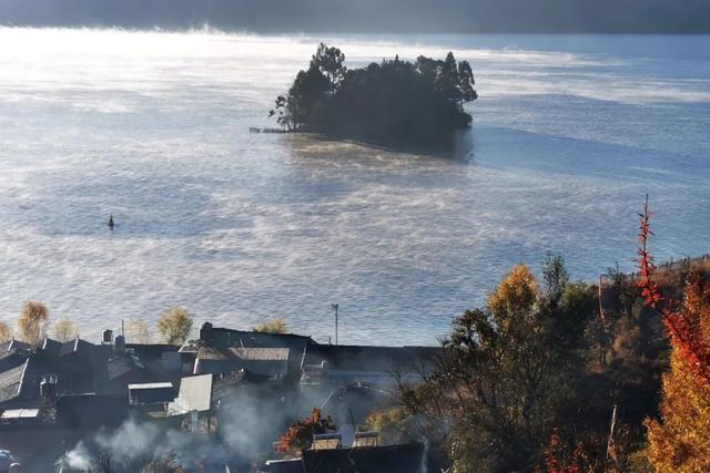 一年中最后一场华丽的秋色，鹤庆泸沽湖休闲5天游！11月底出发