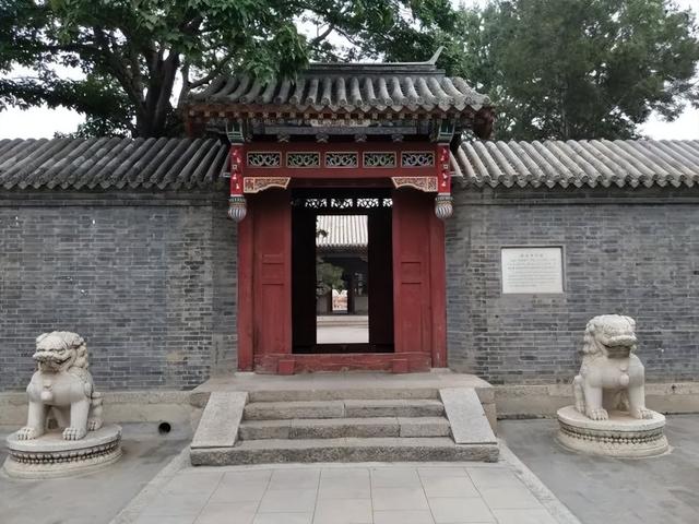 从天津，坐个绿皮火车去蓟州，寻访仅存的三大元构之一的独乐寺