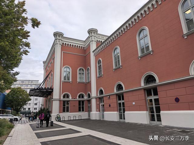 欧洲行第7天：参观世界文化遗产梅尔克修道院，逛维也纳和美景宫