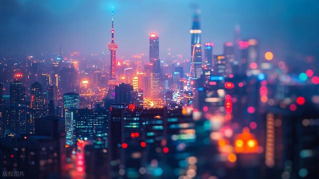 北上广城巴佬，挤爆河北县城