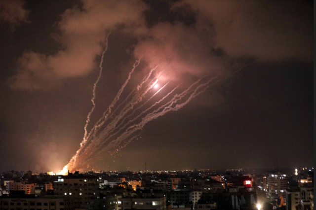 出大事了，俄本土凌晨被炸，普京一声令下，俄核潜艇出动，美失声