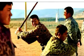 八九十年代的解放军训练日常，现在他们应该都退休了图片