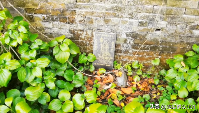 十大鬼村之一：三千多人一夜蒸发，村落空置70年，今成旅游胜地！